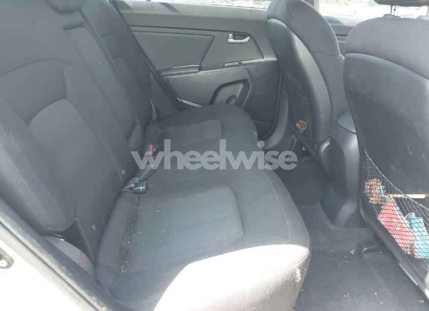 Photo 8 of 2011 Kia Sportage LX (VIN KNDPBCA21B7026580)