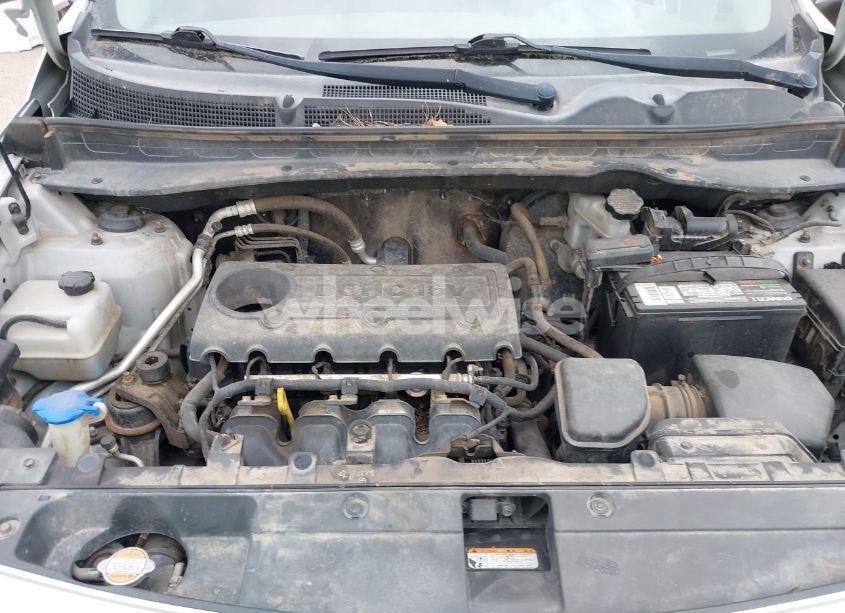 Photo 10 of 2011 Kia Sportage LX (VIN KNDPBCA21B7044237)