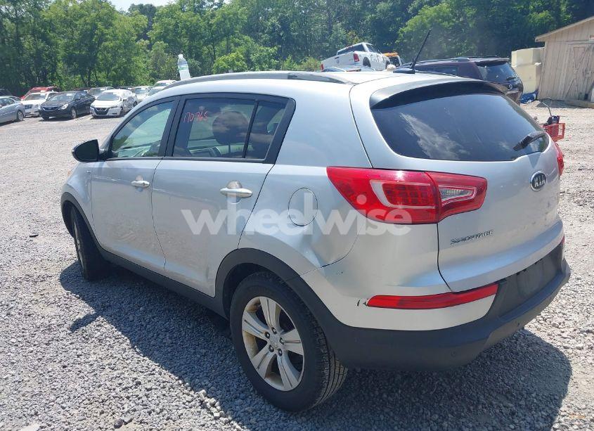 Photo 3 of 2012 Kia Sportage LX (VIN KNDPBCA24C7182503)