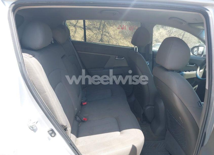 Photo 8 of 2012 Kia Sportage LX (VIN KNDPBCA24C7182503)