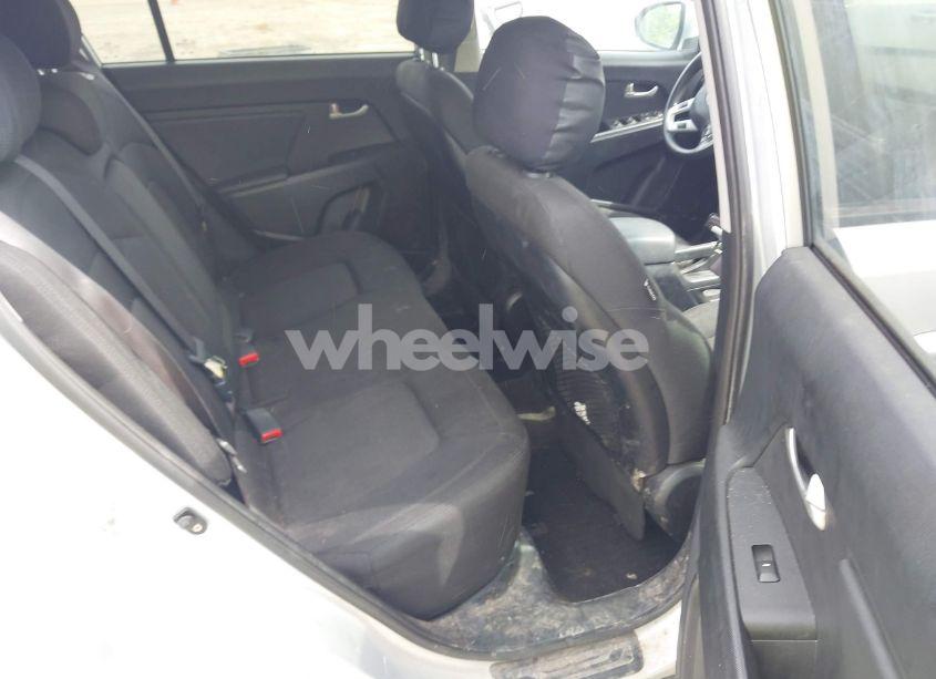 Photo 8 of 2013 Kia Sportage LX (VIN KNDPBCA26D7447309)