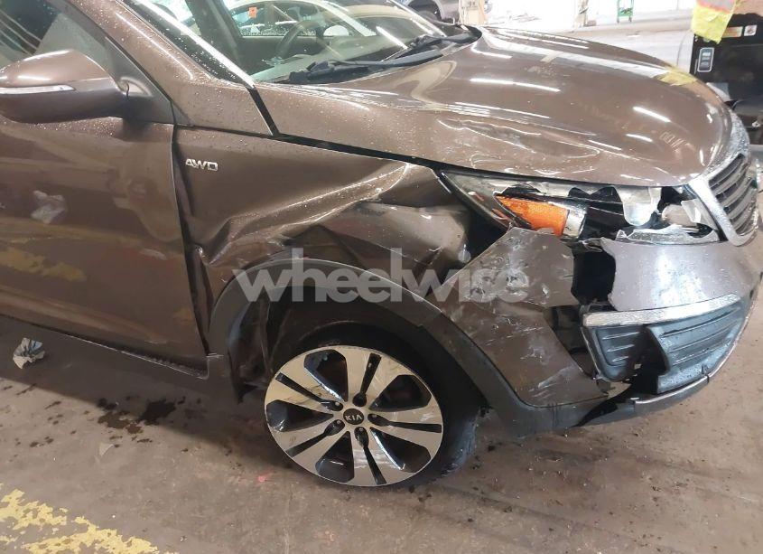 Photo 13 of 2012 Kia Sportage LX (VIN KNDPBCA29C7199037)