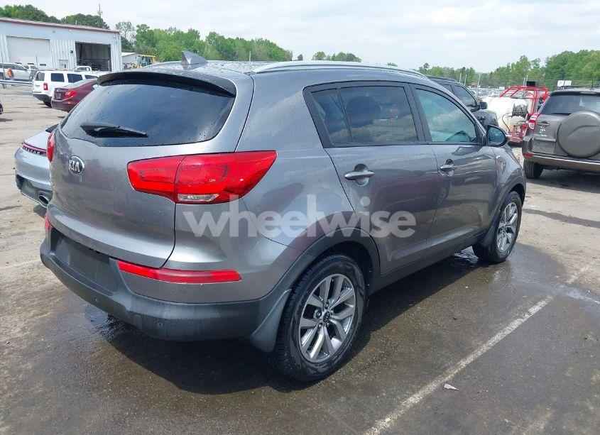 Photo 4 of 2014 Kia Sportage LX (VIN KNDPBCAC1E7548736)