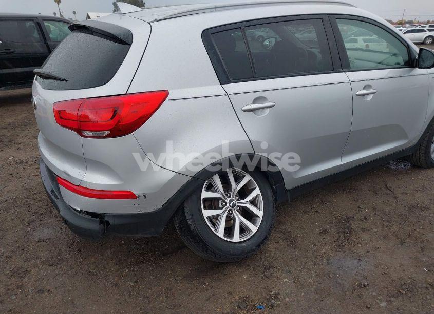 Photo 6 of 2015 Kia Sportage LX (VIN KNDPBCAC1F7776026)