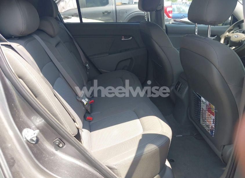 Photo 8 of 2015 Kia Sportage LX (VIN KNDPBCAC1F7793487)