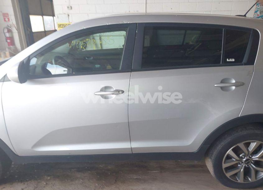 Photo 14 of 2016 Kia Sportage LX (VIN KNDPBCAC1G7864074)