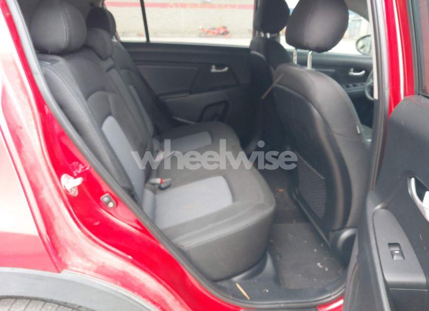 Photo 8 of 2015 Kia Sportage LX (VIN KNDPBCAC2F7704638)