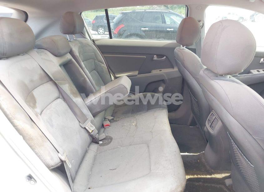 Photo 8 of 2015 Kia Sportage LX (VIN KNDPBCAC2F7710696)