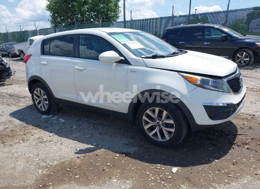 2016 Kia Sportage LX (VIN KNDPBCAC2G7864651) main photo