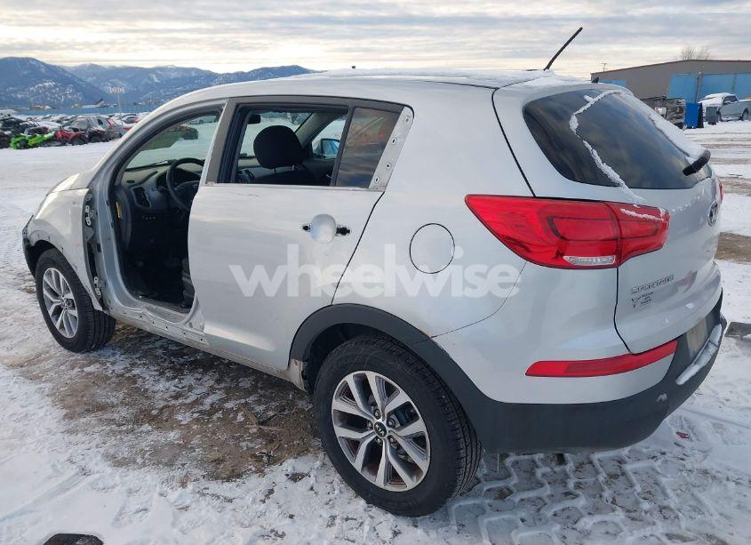 Photo 3 of 2016 Kia Sportage LX (VIN KNDPBCAC4G7876641)