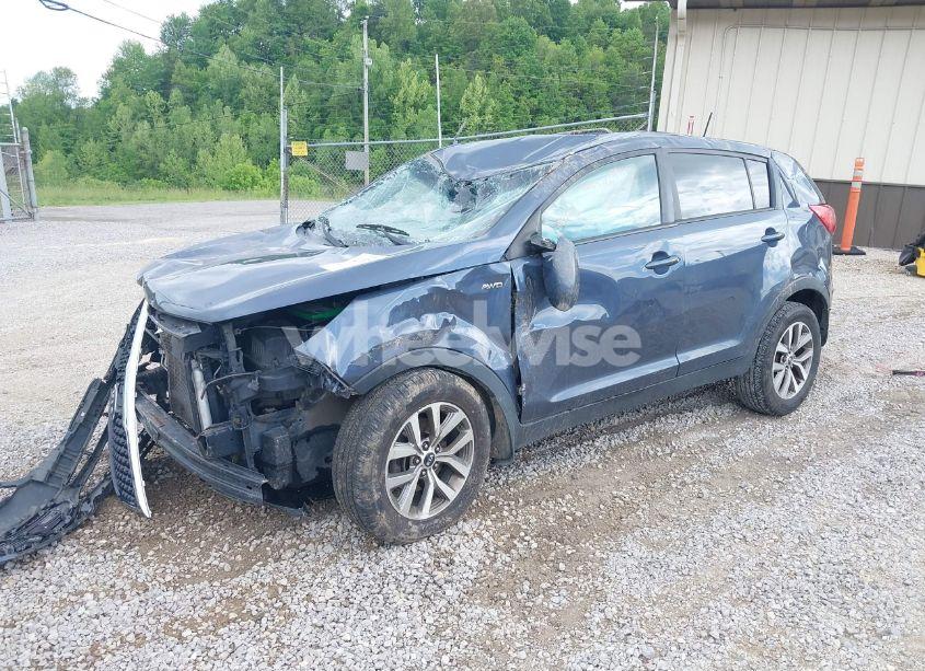 Photo 2 of 2016 Kia Sportage LX (VIN KNDPBCAC6G7833354)
