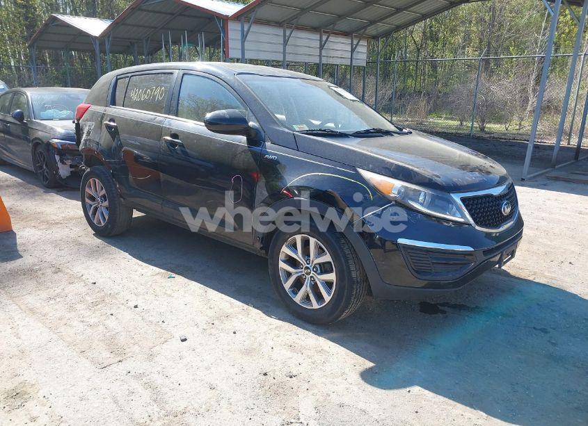 2015 Kia Sportage LX (VIN KNDPBCAC7F7792621) main photo