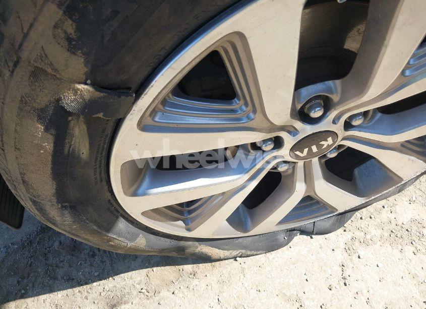 Photo 21 of 2015 Kia Sportage LX (VIN KNDPBCAC7F7792621)