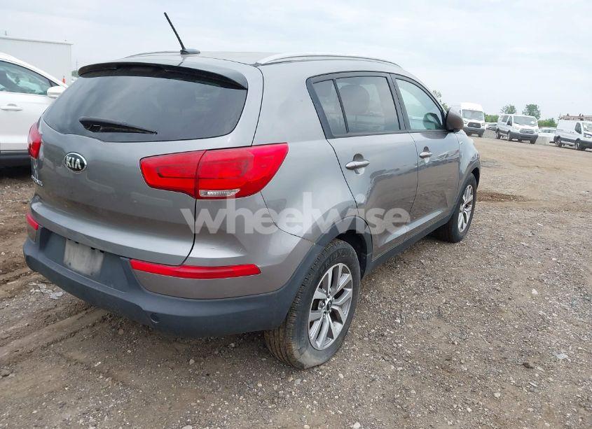 Photo 4 of 2016 Kia Sportage LX (VIN KNDPBCAC7G7862653)