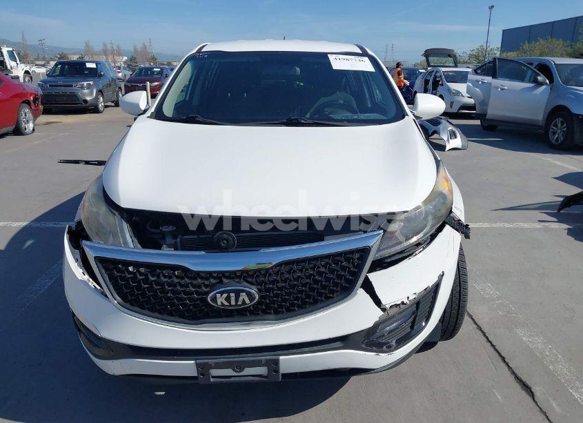 Photo 12 of 2016 Kia Sportage LX (VIN KNDPBCAC8G7803255)