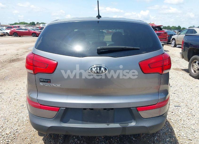 Photo 16 of 2016 Kia Sportage LX (VIN KNDPBCAC8G7872897)