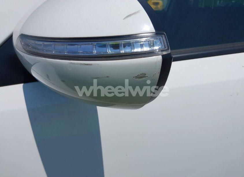 Photo 6 of 2015 Kia Sportage LX (VIN KNDPBCAC9F7702742)