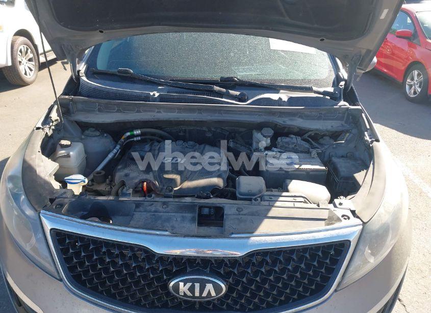 Photo 10 of 2016 Kia Sportage LX (VIN KNDPBCAC9G7840928)