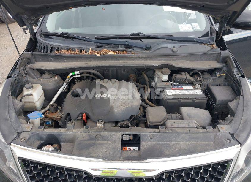 Photo 10 of 2016 Kia Sportage LX (VIN KNDPBCAC9G7863206)