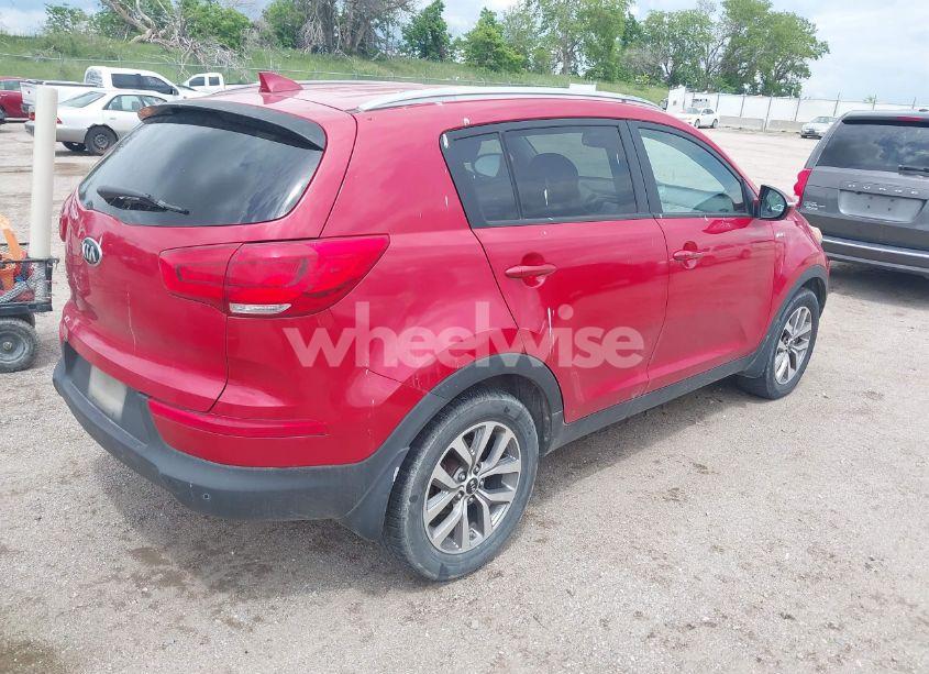 Photo 4 of 2014 Kia Sportage LX (VIN KNDPBCACXE7585297)