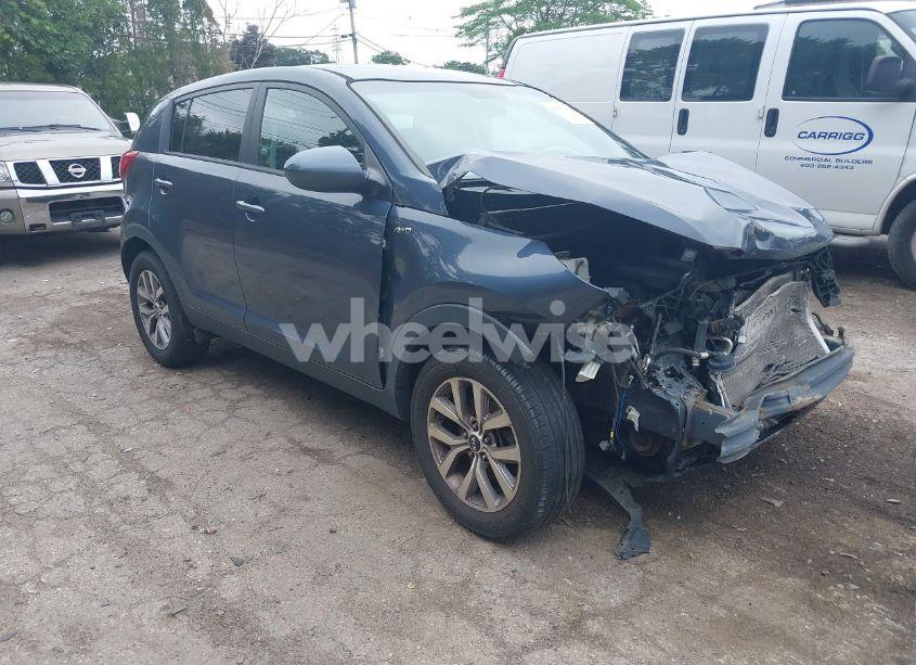 2015 Kia Sportage LX (VIN KNDPBCACXF7761203) main photo