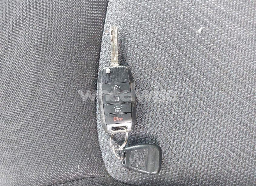 Photo 11 of 2015 Kia Sportage LX (VIN KNDPBCACXF7761203)