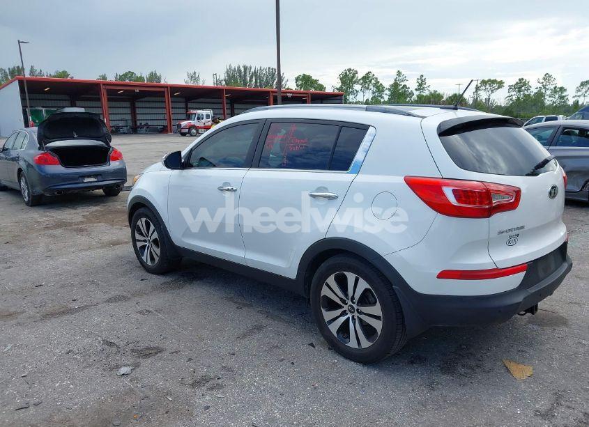 Photo 3 of 2013 Kia Sportage EX (VIN KNDPC3A21D7528487)
