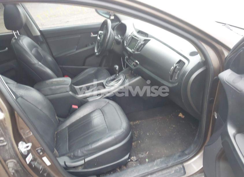 Photo 5 of 2013 Kia Sportage EX (VIN KNDPC3A28D7449821)