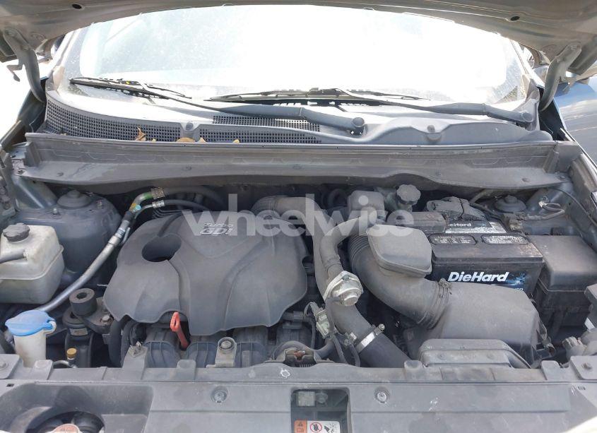 Photo 10 of 2015 Kia Sportage SX (VIN KNDPC3A60F7772993)