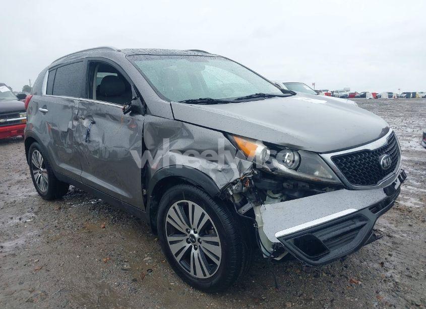 Photo 6 of 2015 Kia Sportage EX (VIN KNDPC3AC0F7771557)