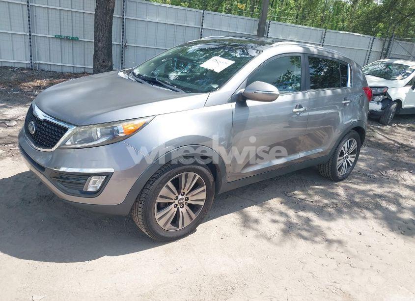 Photo 2 of 2016 Kia Sportage EX (VIN KNDPC3AC0G7870591)