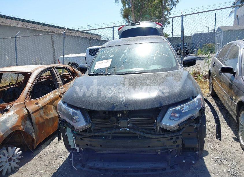 Photo 13 of 2017 Nissan Rogue S (VIN KNDPC3AC1G7******)