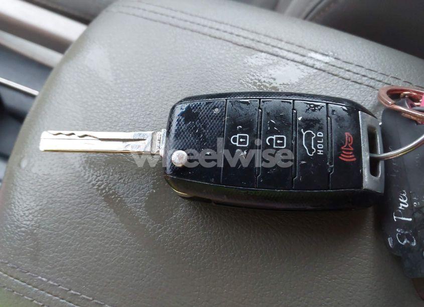 Photo 11 of 2015 Kia Sportage EX (VIN KNDPC3AC5F7785714)