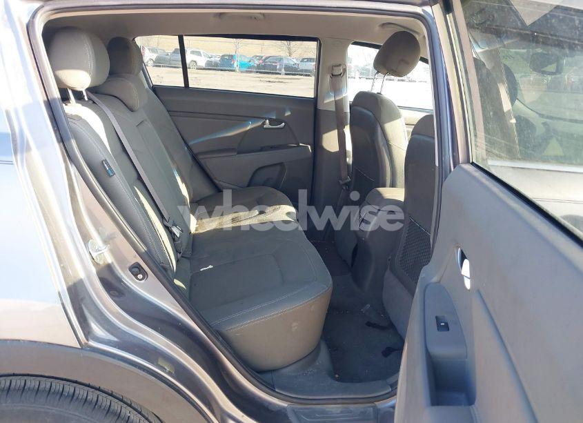 Photo 8 of 2014 Kia Sportage EX (VIN KNDPC3AC6E7662759)