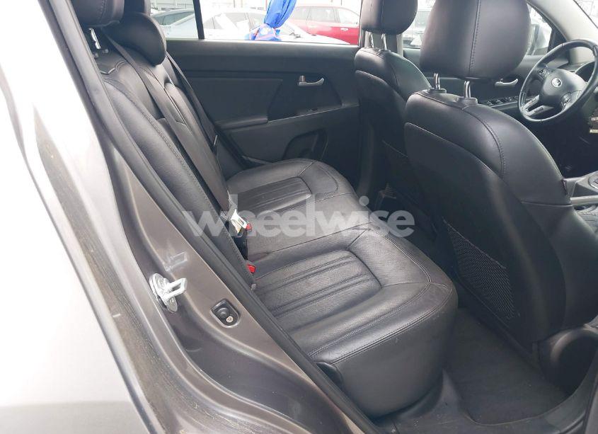 Photo 8 of 2014 Kia Sportage EX (VIN KNDPC3AC9E7571730)