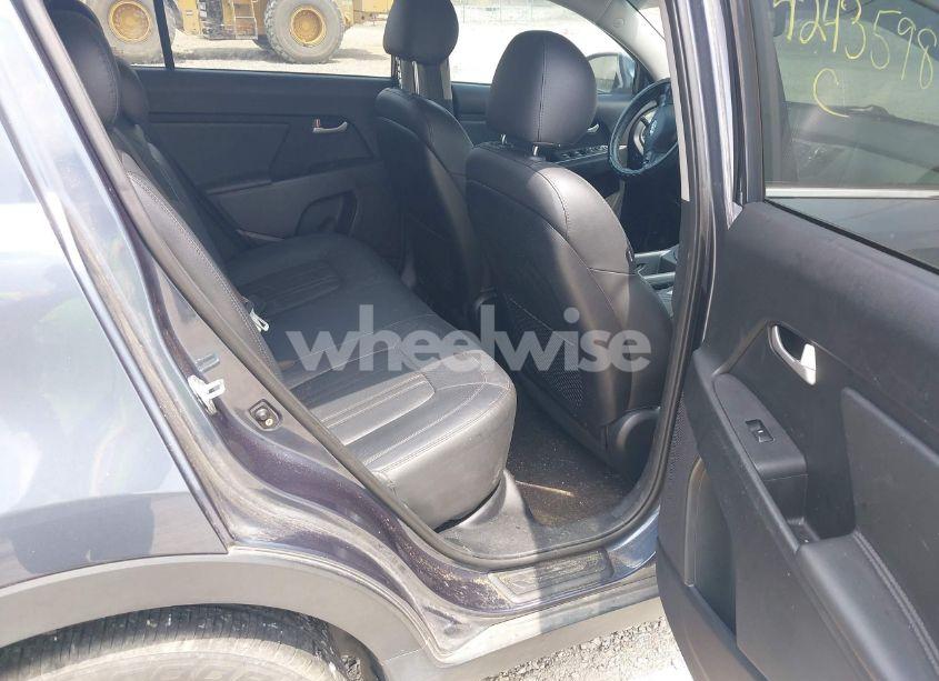 Photo 8 of 2015 Kia Sportage EX (VIN KNDPC3AC9F7727217)