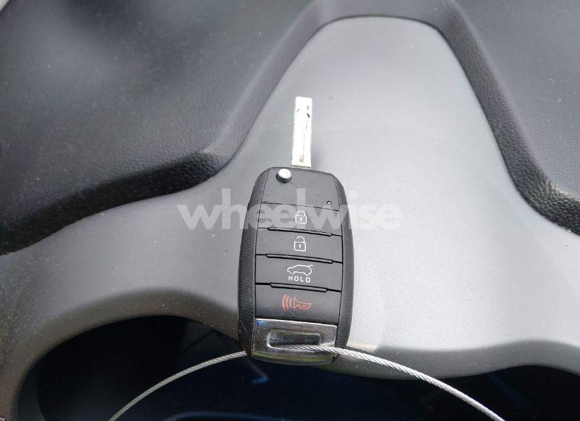 Photo 11 of 2015 Kia Sportage EX (VIN KNDPC3AC9F7746480)