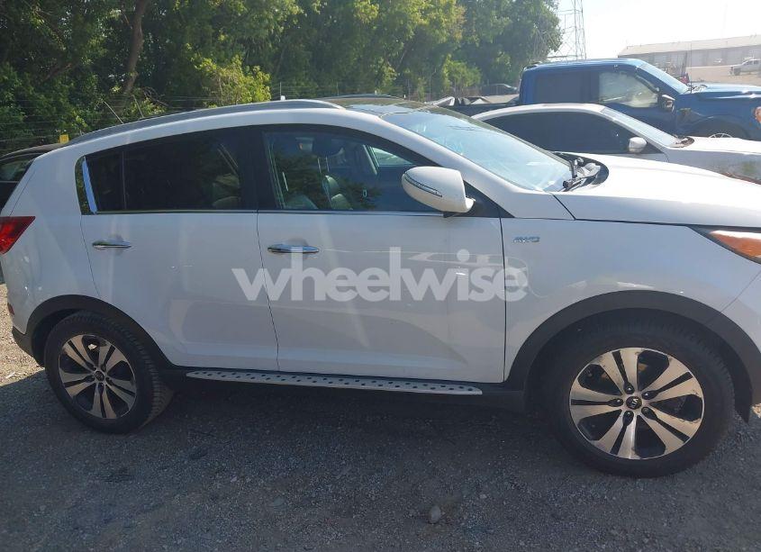 Photo 13 of 2013 Kia Sportage EX (VIN KNDPCCA22D7363985)