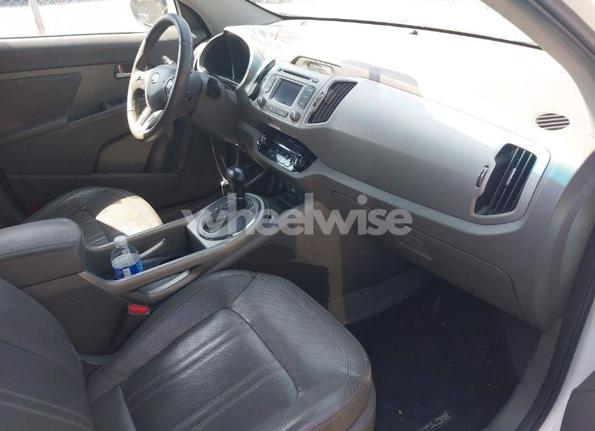 Photo 5 of 2012 Kia Sportage EX (VIN KNDPCCA24C7259982)