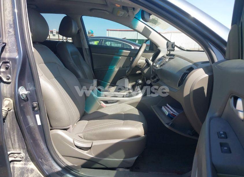 Photo 5 of 2013 Kia Sportage EX (VIN KNDPCCA27D7542071)