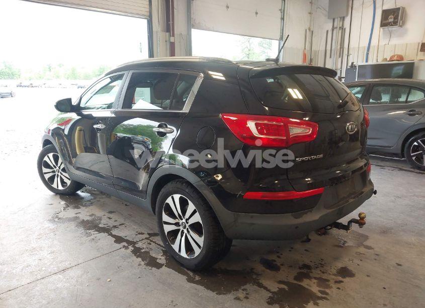 Photo 3 of 2012 Kia Sportage EX (VIN KNDPCCA2XC7311504)