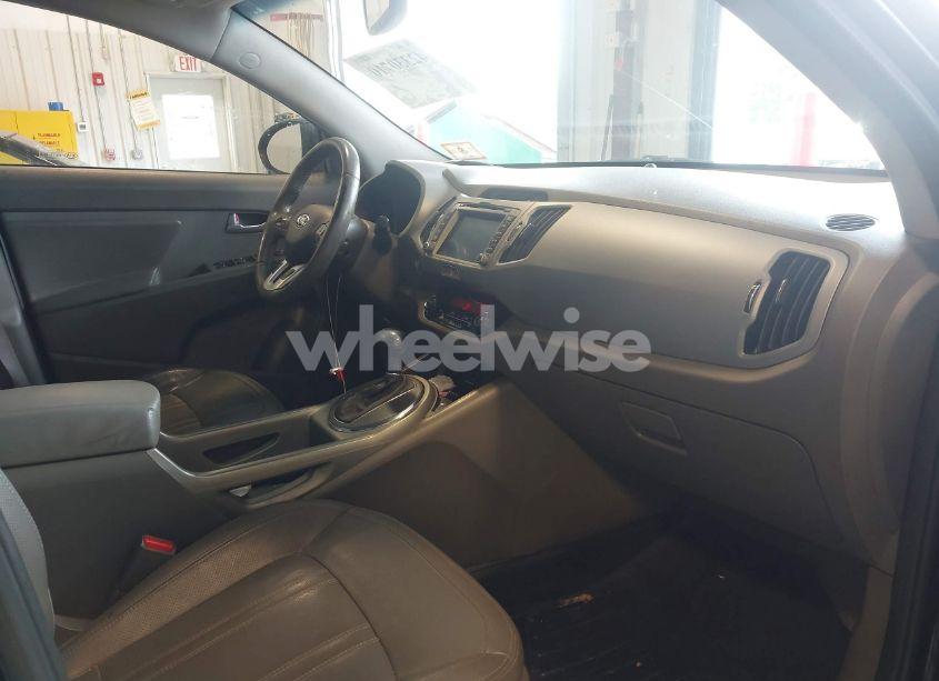 Photo 5 of 2012 Kia Sportage EX (VIN KNDPCCA2XC7311504)