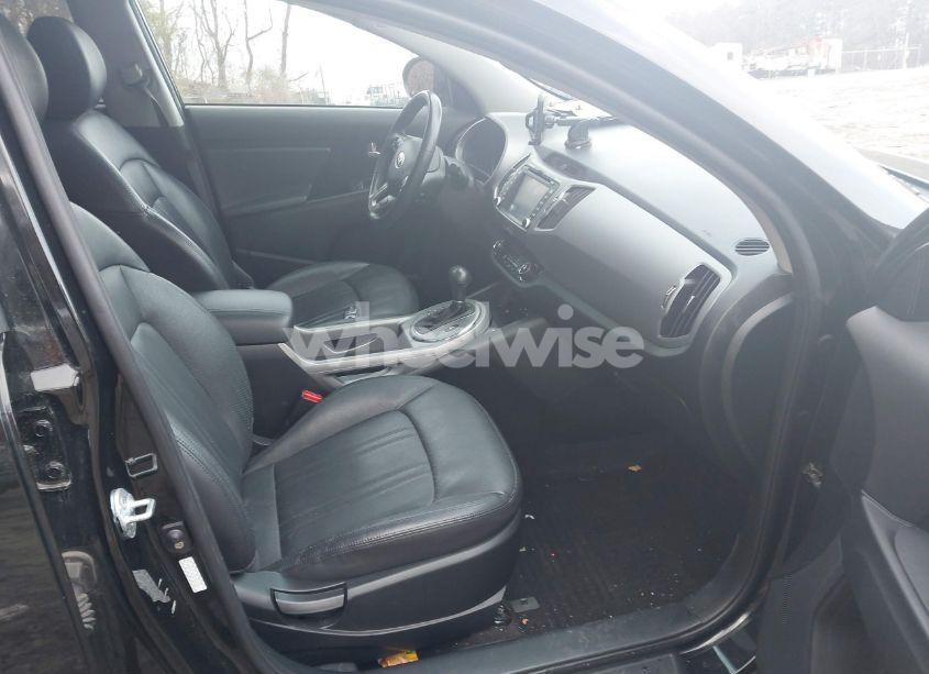 Photo 5 of 2016 Kia Sportage EX (VIN KNDPCCAC8G7862061)