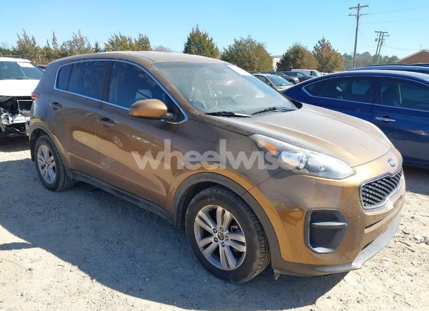 2017 Kia Sportage LX (VIN KNDPM3AC0H7106531) main photo