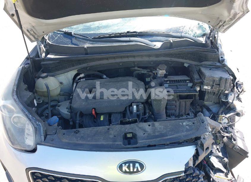 Photo 10 of 2018 Kia Sportage LX (VIN KNDPM3AC0J7323485)