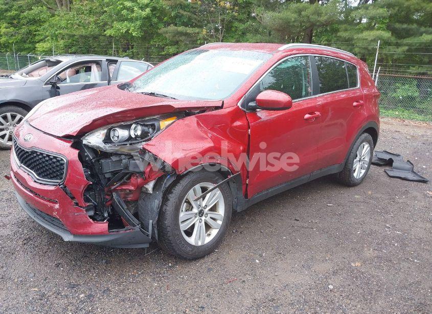 Photo 2 of 2019 Kia Sportage LX (VIN KNDPM3AC0K7548216)