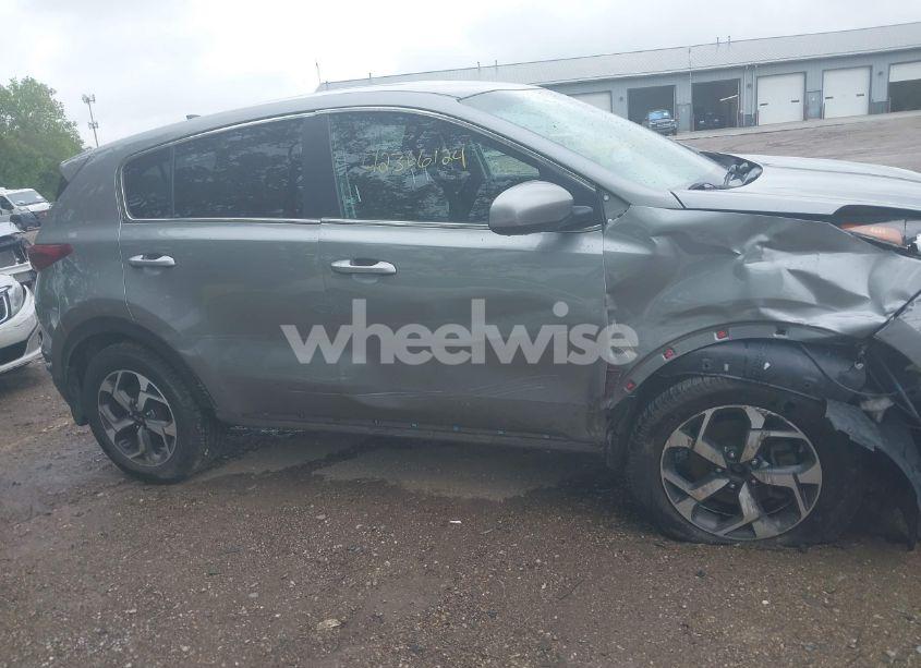 Photo 14 of 2020 Kia Sportage LX (VIN KNDPM3AC0L7665473)