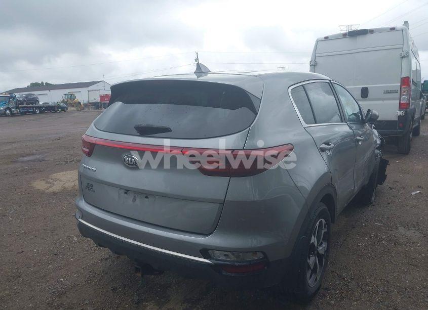 Photo 4 of 2020 Kia Sportage LX (VIN KNDPM3AC0L7665473)