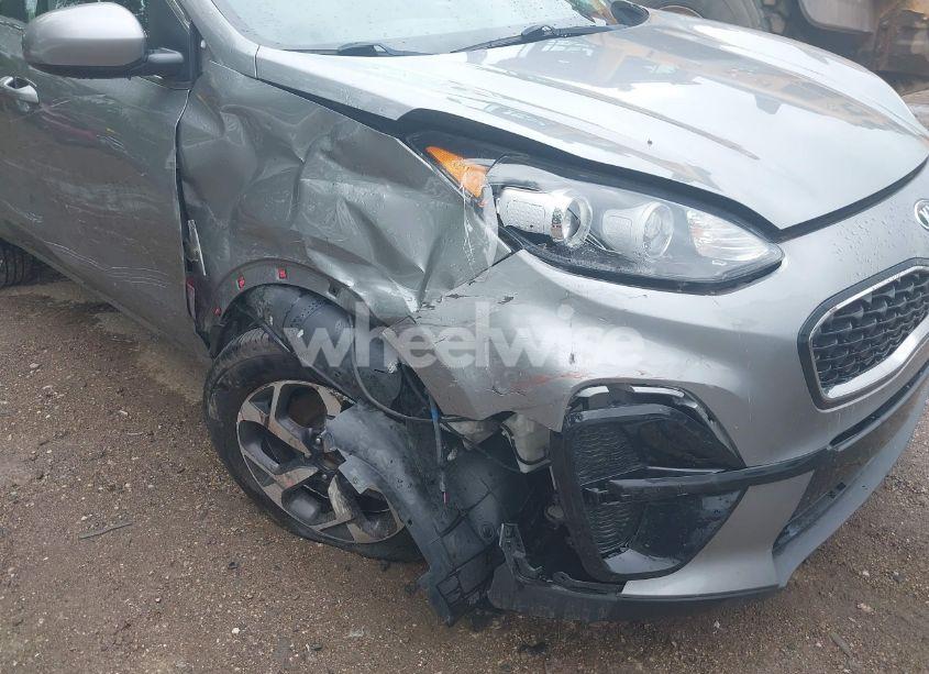 Photo 6 of 2020 Kia Sportage LX (VIN KNDPM3AC0L7665473)