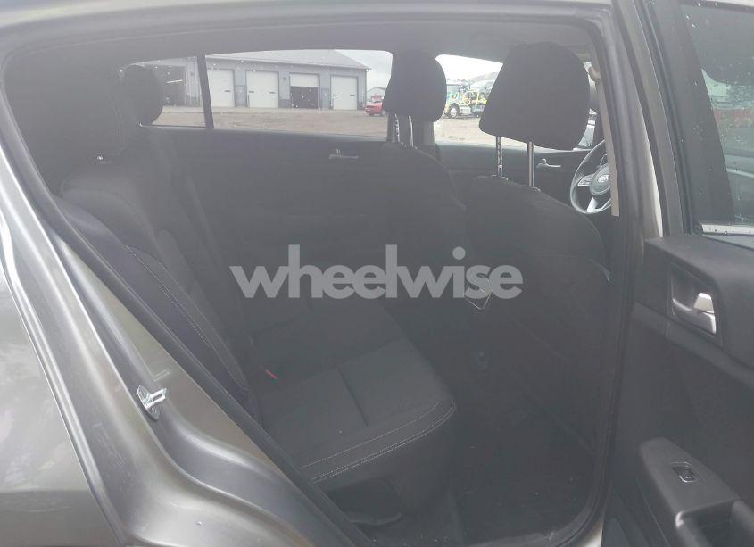 Photo 8 of 2020 Kia Sportage LX (VIN KNDPM3AC0L7665473)